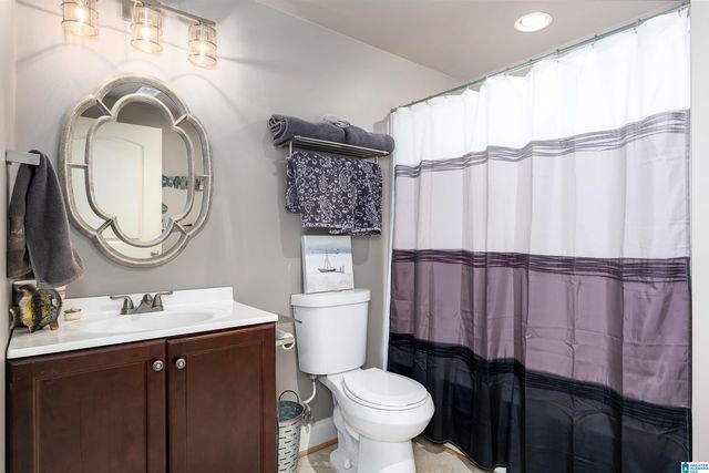 5679 CARRINGTON LAKE PARKWAY, Trussville, AL 35173