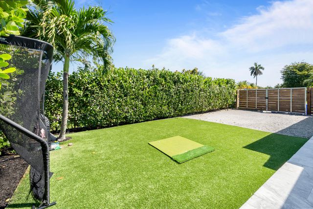 549 Fairwind Drive, North Palm Beach, FL 33408