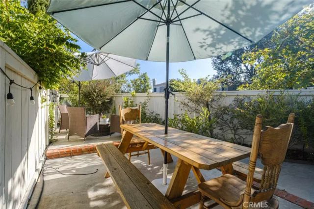1 Encinitas Ct, Laguna Beach, CA 92651