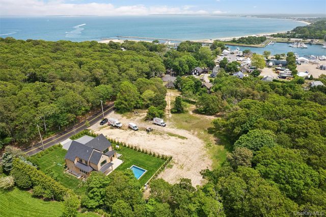 57 Newtown Road, Hampton Bays, NY 11946
