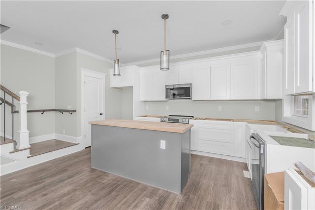 2795 Caraway Lane, Winston-salem, NC 27103