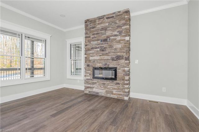 2795 Caraway Lane, Winston-salem, NC 27103