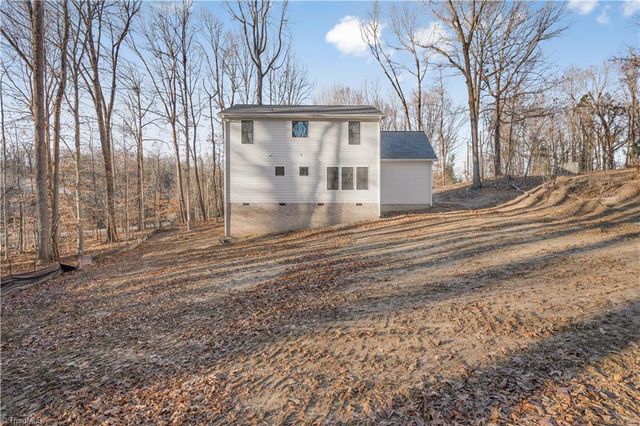 2795 Caraway Lane, Winston-salem, NC 27103