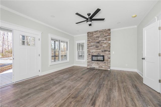 2795 Caraway Lane, Winston-salem, NC 27103