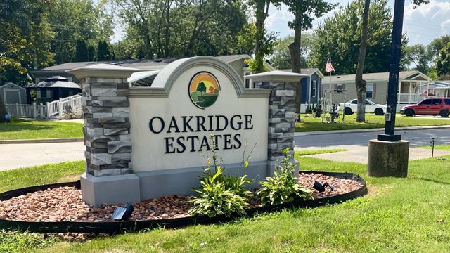 466 Pine Cone Trail, Monroe City, MI 48161