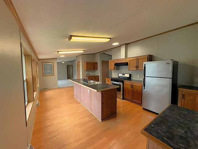 466 Pine Cone Trail, Monroe City, MI 48161