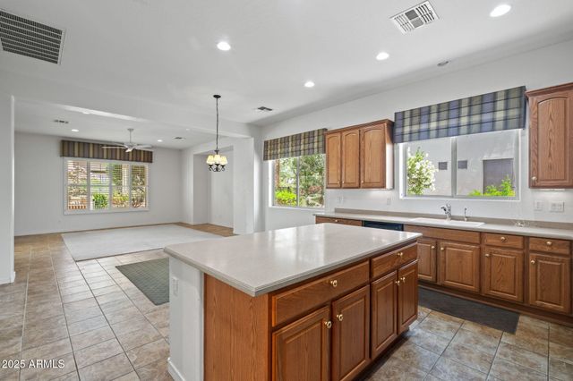 13134 W LOS BANCOS Court, Sun City West, AZ 85375