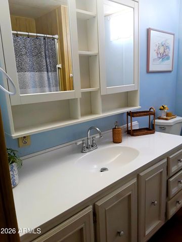 10701 N 99th Avenue 207, Peoria, AZ 85345