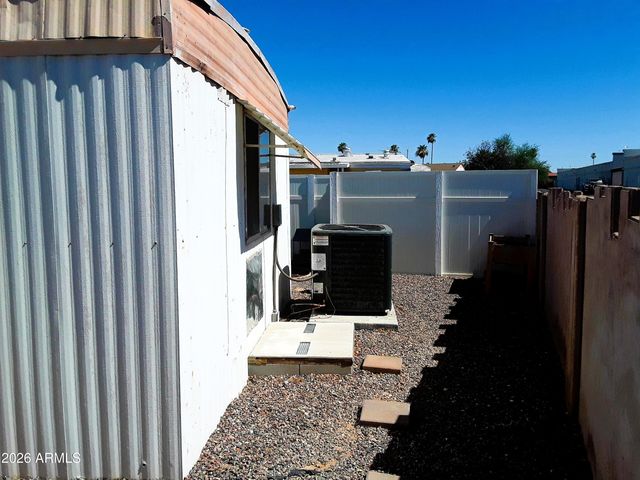 10701 N 99th Avenue 207, Peoria, AZ 85345
