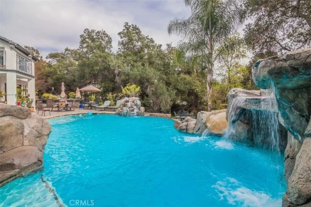 4305 N Sunflower Avenue, Covina, CA 91724