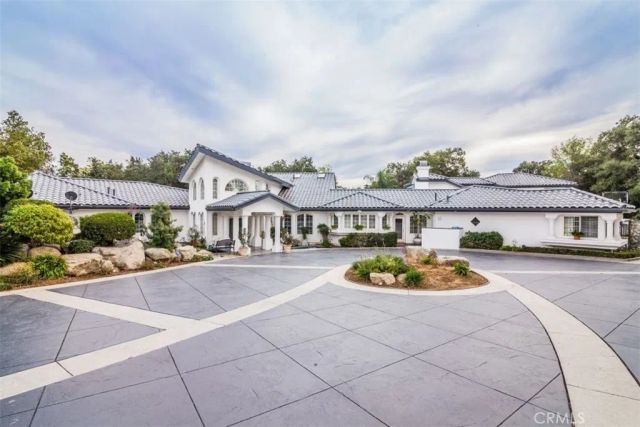 4305 N Sunflower Avenue, Covina, CA 91724