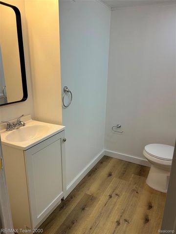 24820 CULVER Street, St. Clair Shores, MI 48080