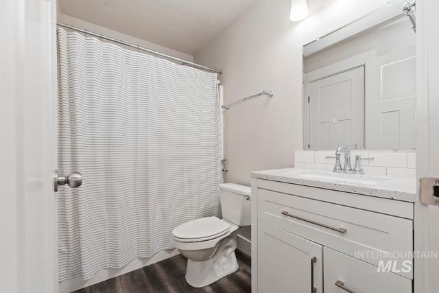 994 Walker Trail, Emmett, ID 83617