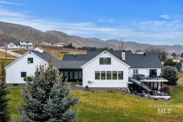 994 Walker Trail, Emmett, ID 83617