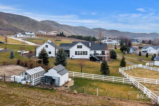 994 Walker Trail, Emmett, ID 83617