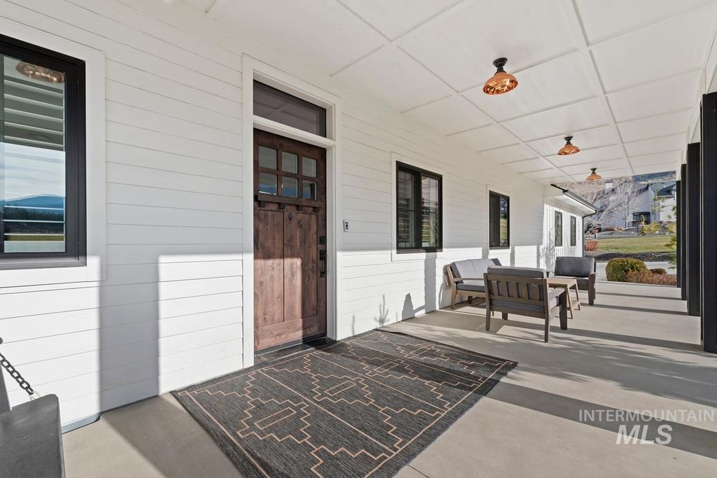 994 Walker Trail, Emmett, ID 83617 photo 3