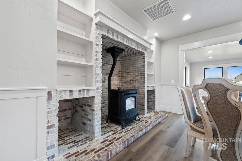 994 Walker Trail, Emmett, ID 83617 photo 9