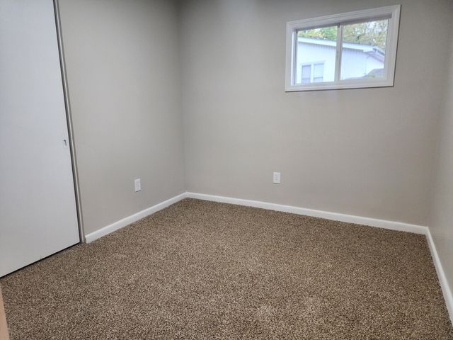 2601 W 57th Avenue, Merrillville, IN 46410