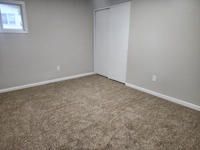 2601 W 57th Avenue, Merrillville, IN 46410