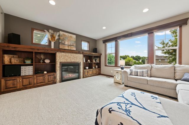 3339 Sunray Court SW, Prior Lake, MN 55372