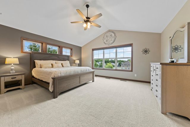 3339 Sunray Court SW, Prior Lake, MN 55372