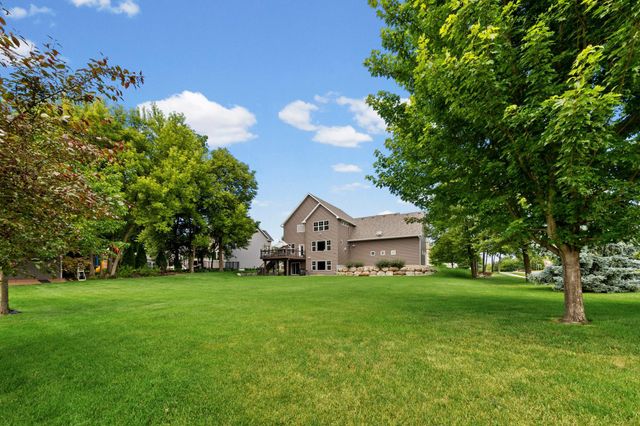 3339 Sunray Court SW, Prior Lake, MN 55372