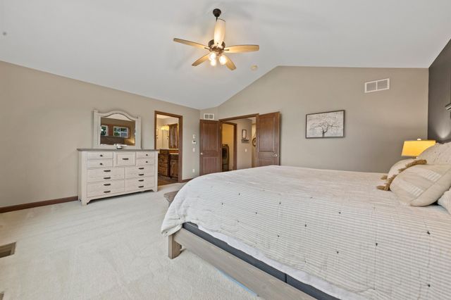 3339 Sunray Court SW, Prior Lake, MN 55372