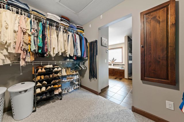 3339 Sunray Court SW, Prior Lake, MN 55372
