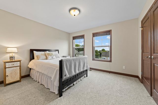 3339 Sunray Court SW, Prior Lake, MN 55372