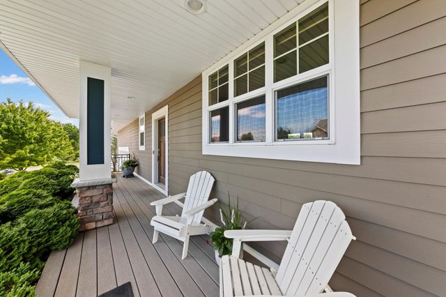 3339 Sunray Court SW, Prior Lake, MN 55372