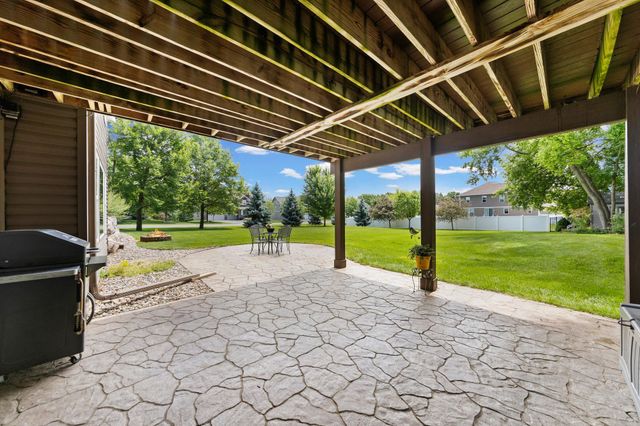 3339 Sunray Court SW, Prior Lake, MN 55372