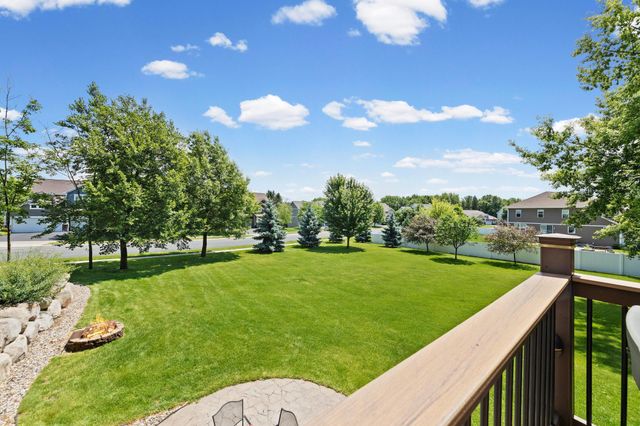 3339 Sunray Court SW, Prior Lake, MN 55372