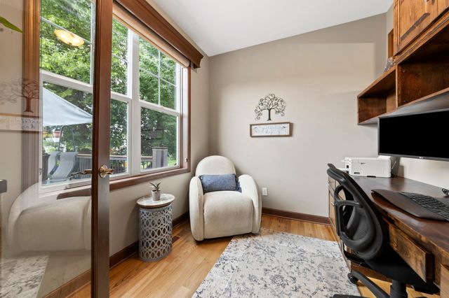 3339 Sunray Court SW, Prior Lake, MN 55372