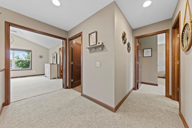3339 Sunray Court SW, Prior Lake, MN 55372