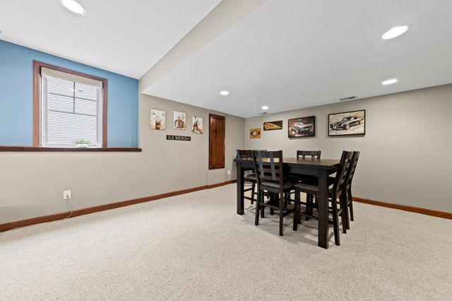 3339 Sunray Court SW, Prior Lake, MN 55372