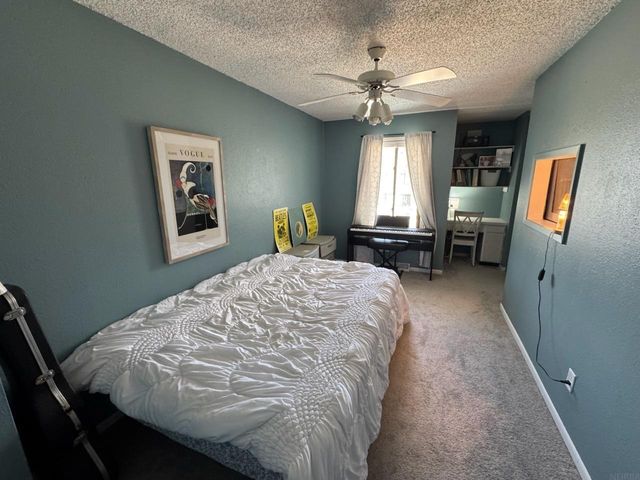 4222 Kris Line Drive, Waterloo, IA 50701