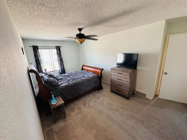 4222 Kris Line Drive, Waterloo, IA 50701