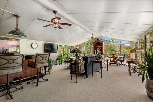 87 Rivercliff Road, Rogers, AR 72756