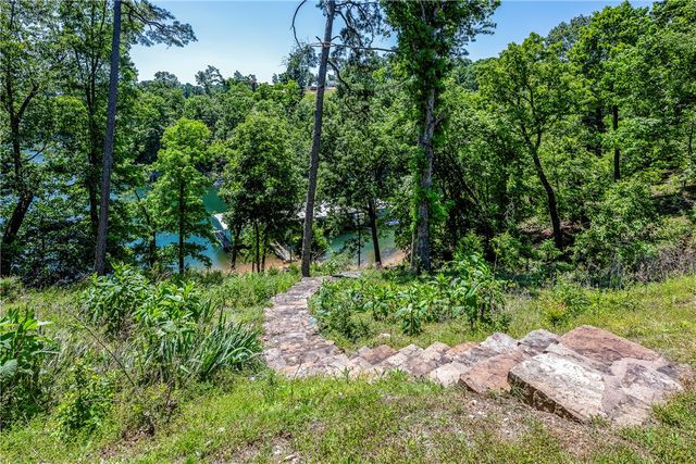 87 Rivercliff Road, Rogers, AR 72756