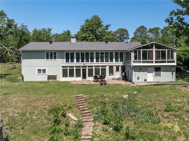 87 Rivercliff Road, Rogers, AR 72756