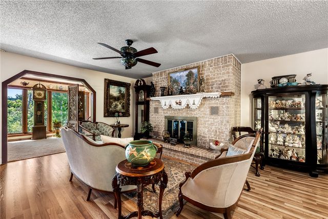 87 Rivercliff Road, Rogers, AR 72756