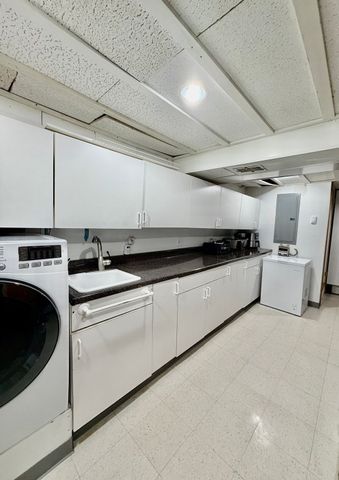 48 Leominster St, Westminster, MA 01473