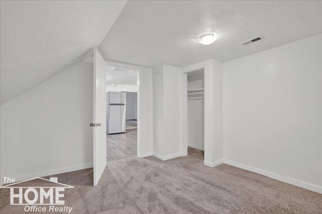 218 S Oak Street, Owosso, MI 48867