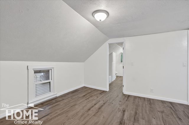 218 S Oak Street, Owosso, MI 48867