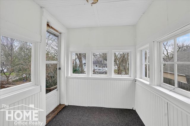 218 S Oak Street, Owosso, MI 48867