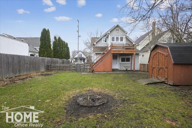 218 S Oak Street, Owosso, MI 48867