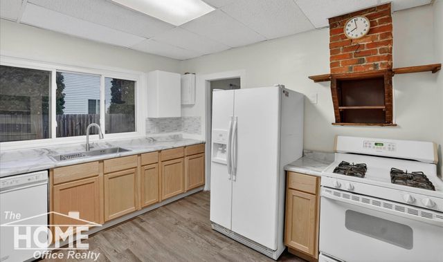 218 S Oak Street, Owosso, MI 48867