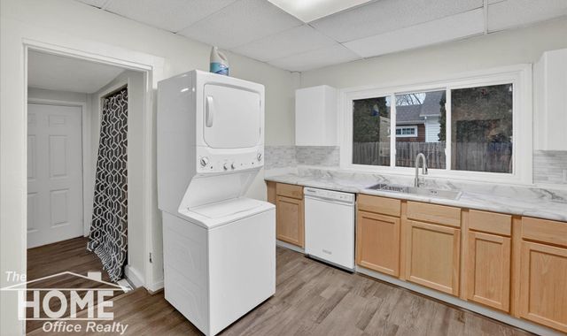 218 S Oak Street, Owosso, MI 48867