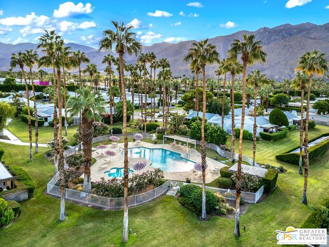 1732 Capri Circle, Palm Springs, CA 92264