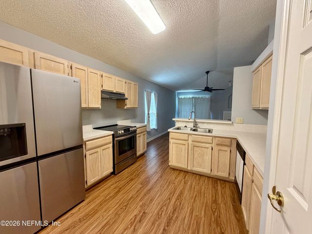 1976 HARBOR ISLAND Drive, Fleming Island, FL 32003